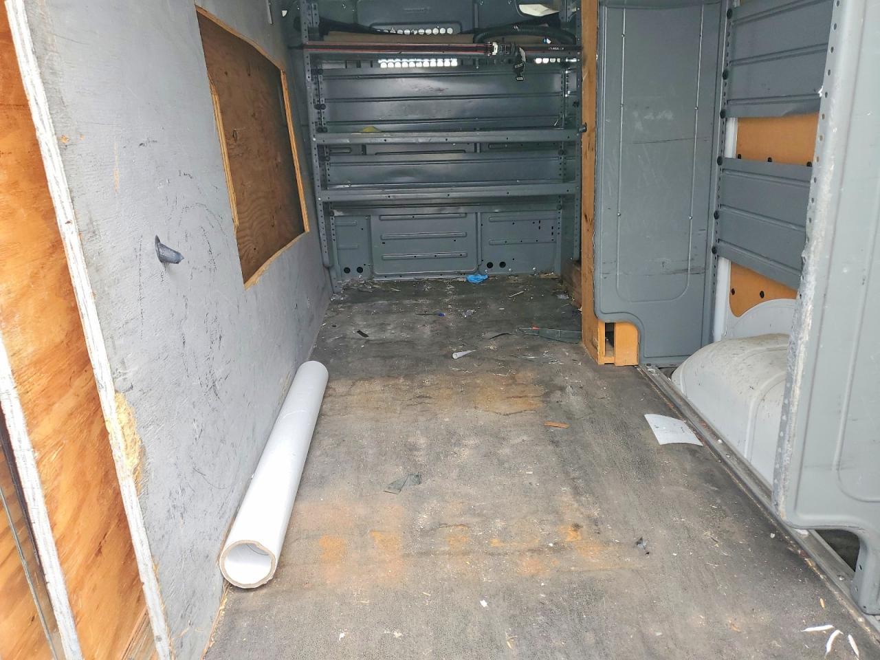 2018 Nissan NV 2500 Utility / Service Van