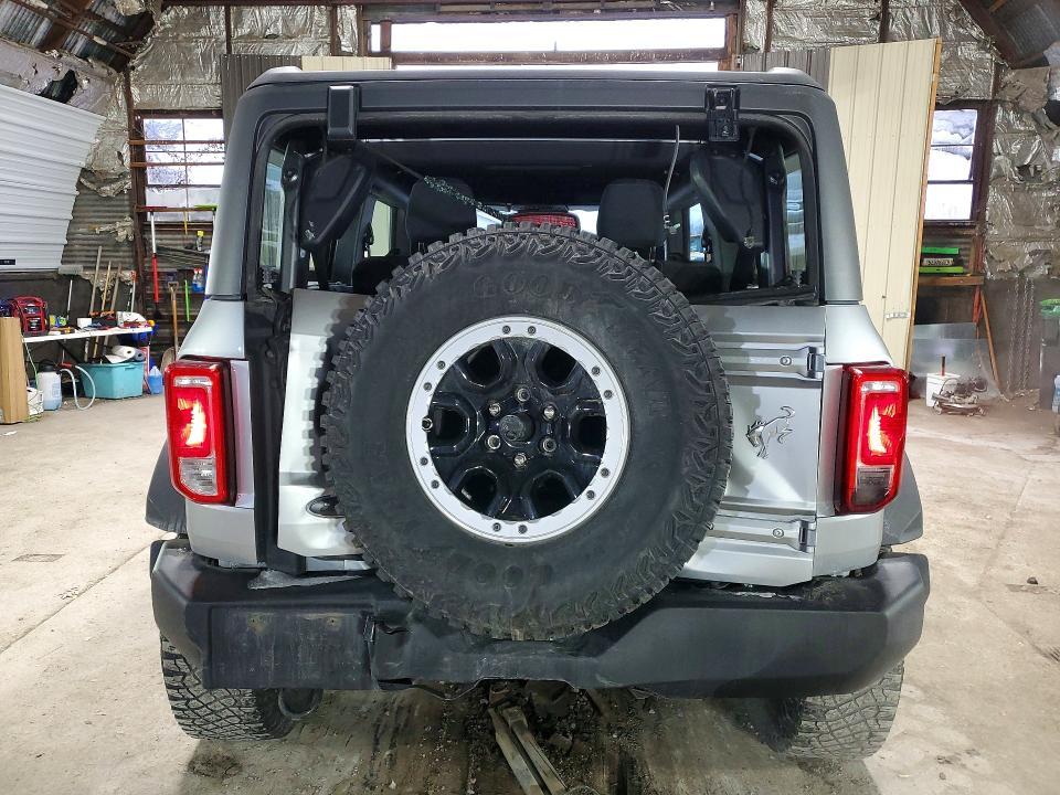 2022 Ford Bronco Base