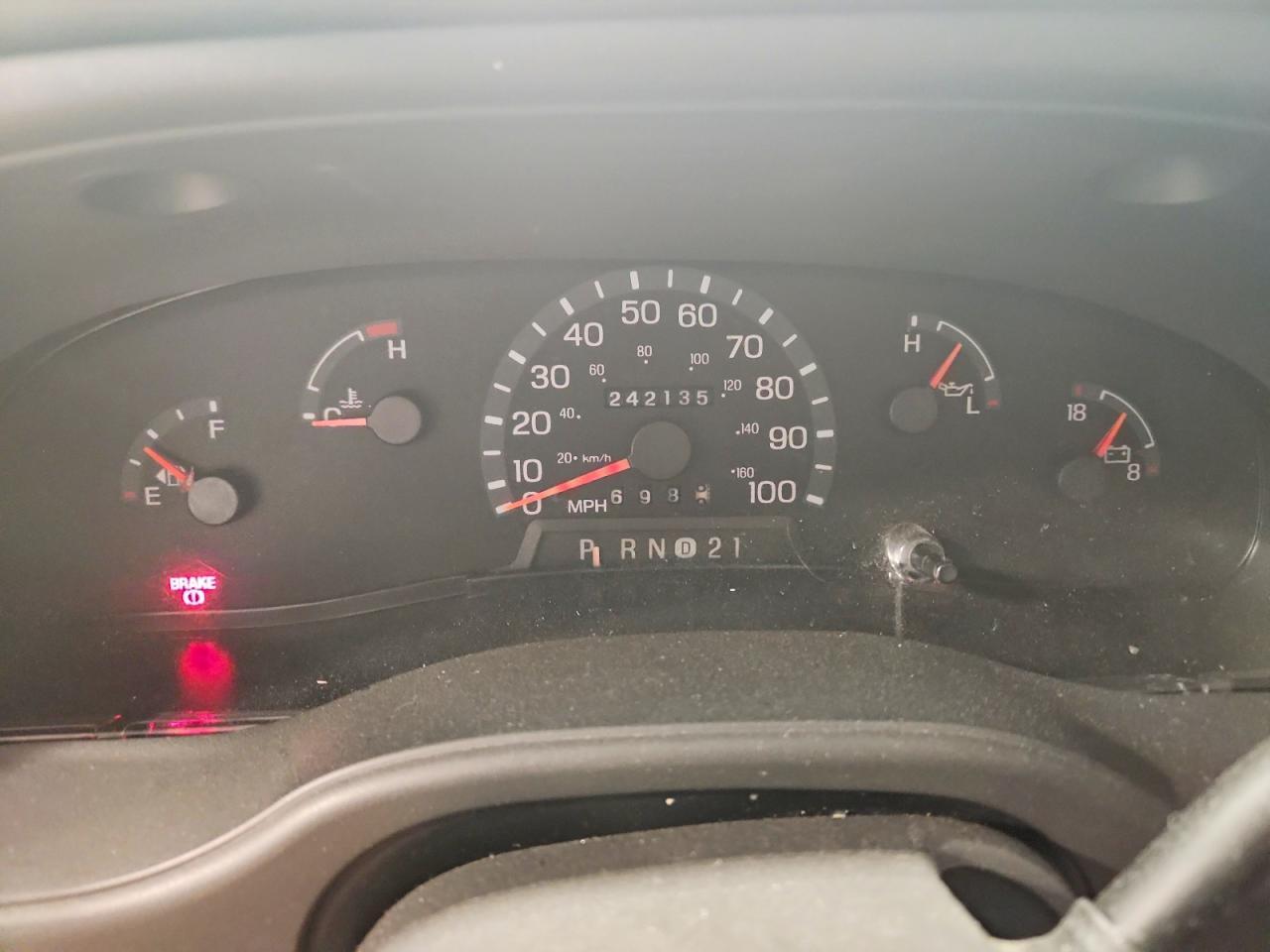 2003 Ford Econoline E350 Super Duty Wagon