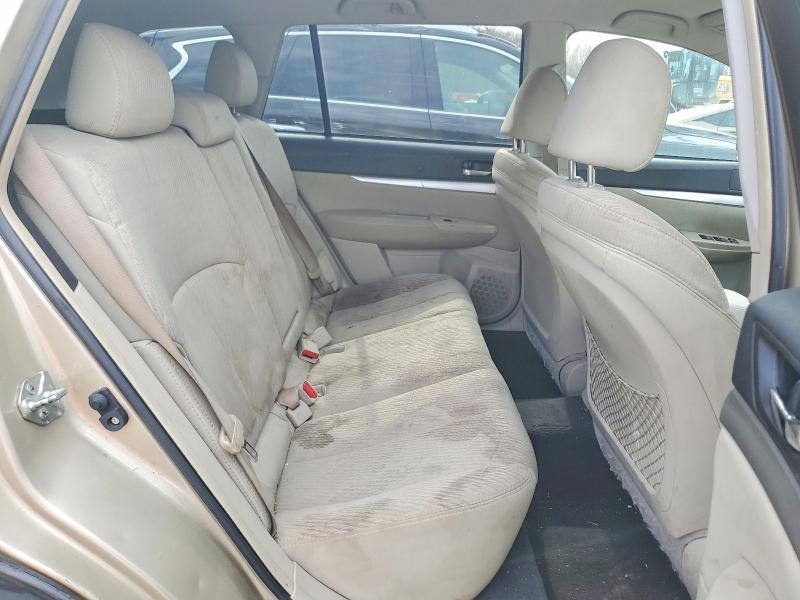 2010 Subaru Outback 2.5i Premium