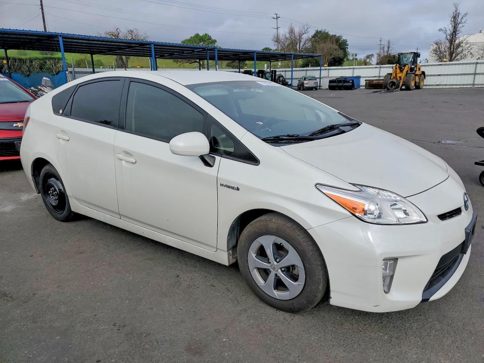 2013 Toyota Prius Three