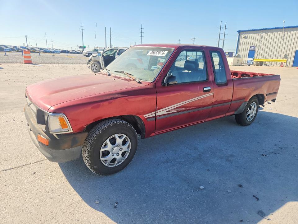 1996 Toyota Pickup Deluxe