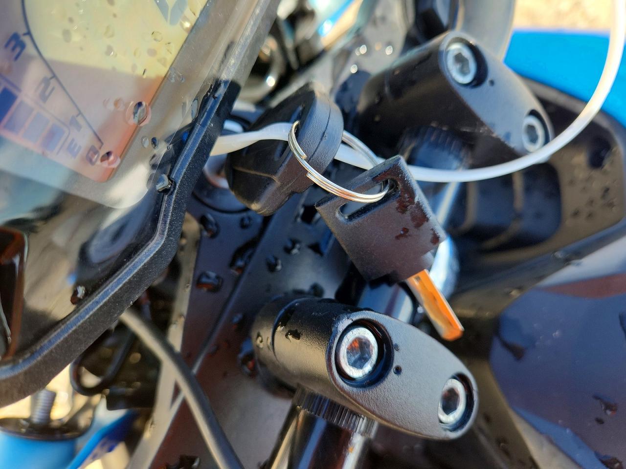 2024 Other Automobile M16