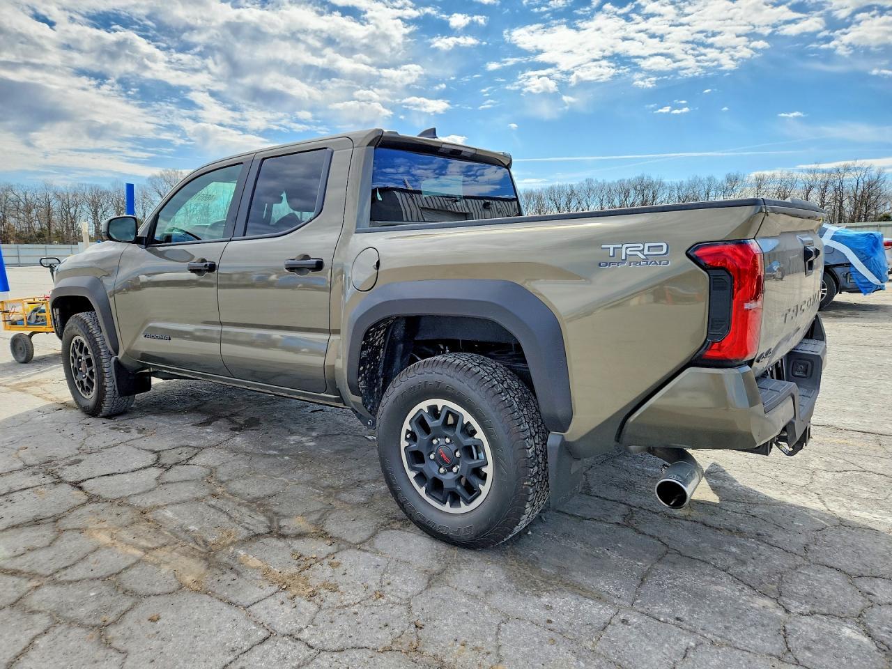 2025 Toyota Tacoma TRD OFF-Road
