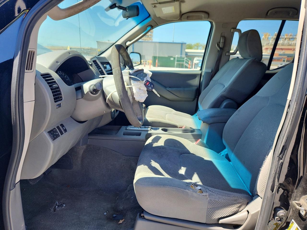 2010 Nissan Frontier SE V6