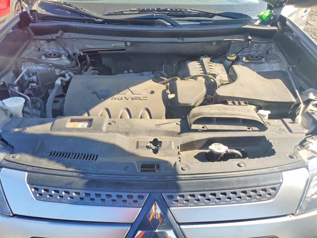 2019 Mitsubishi Outlander es