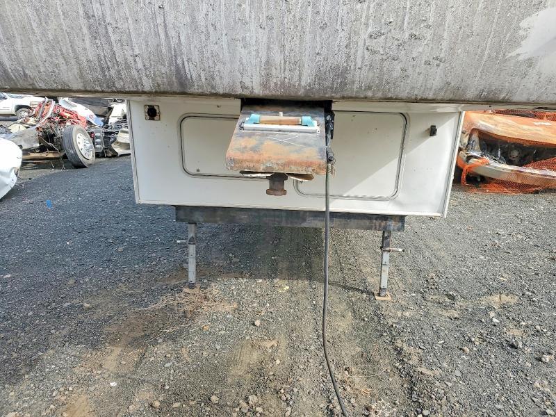 2000 Unknown 2000 Tahoe Camper