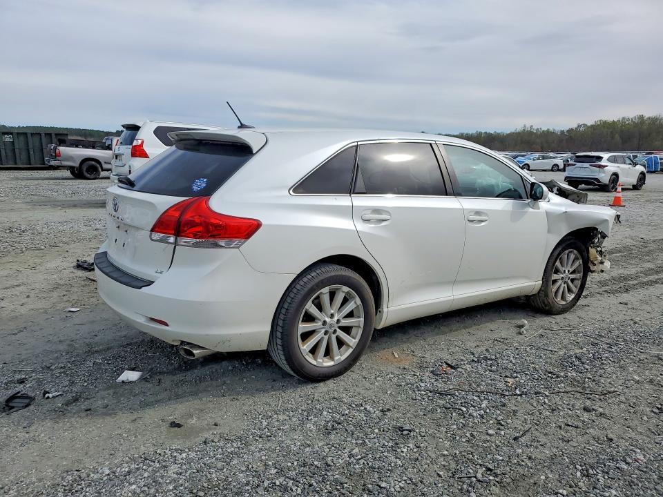 2012 Toyota Venza le