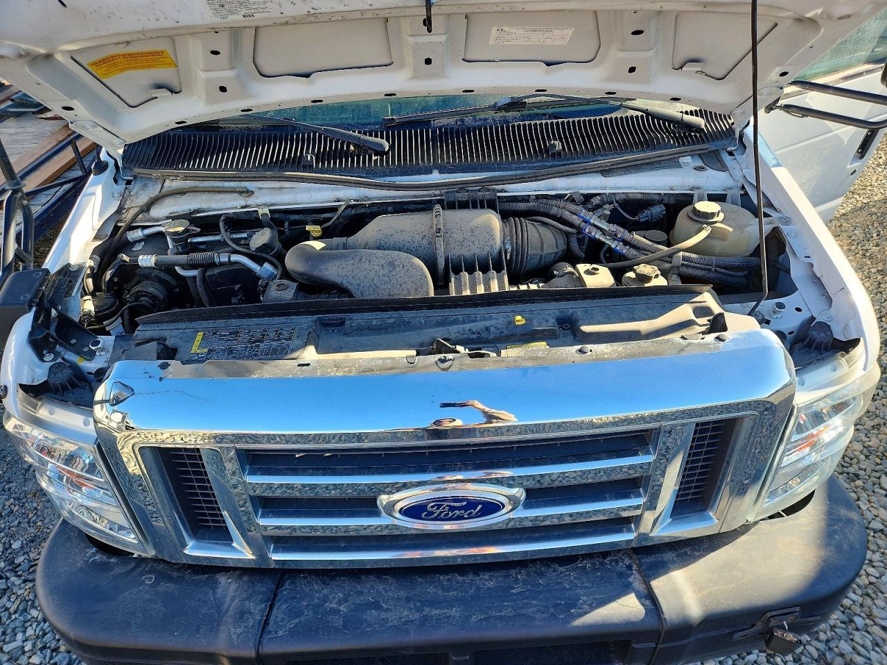 2016 Ford Econoline E350 Super Duty Cutaway Van