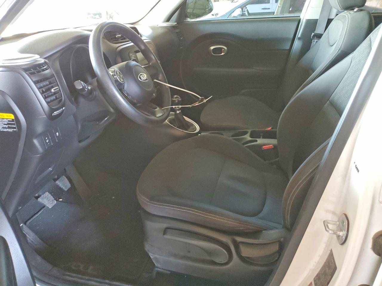 2015 KIA Soul Base