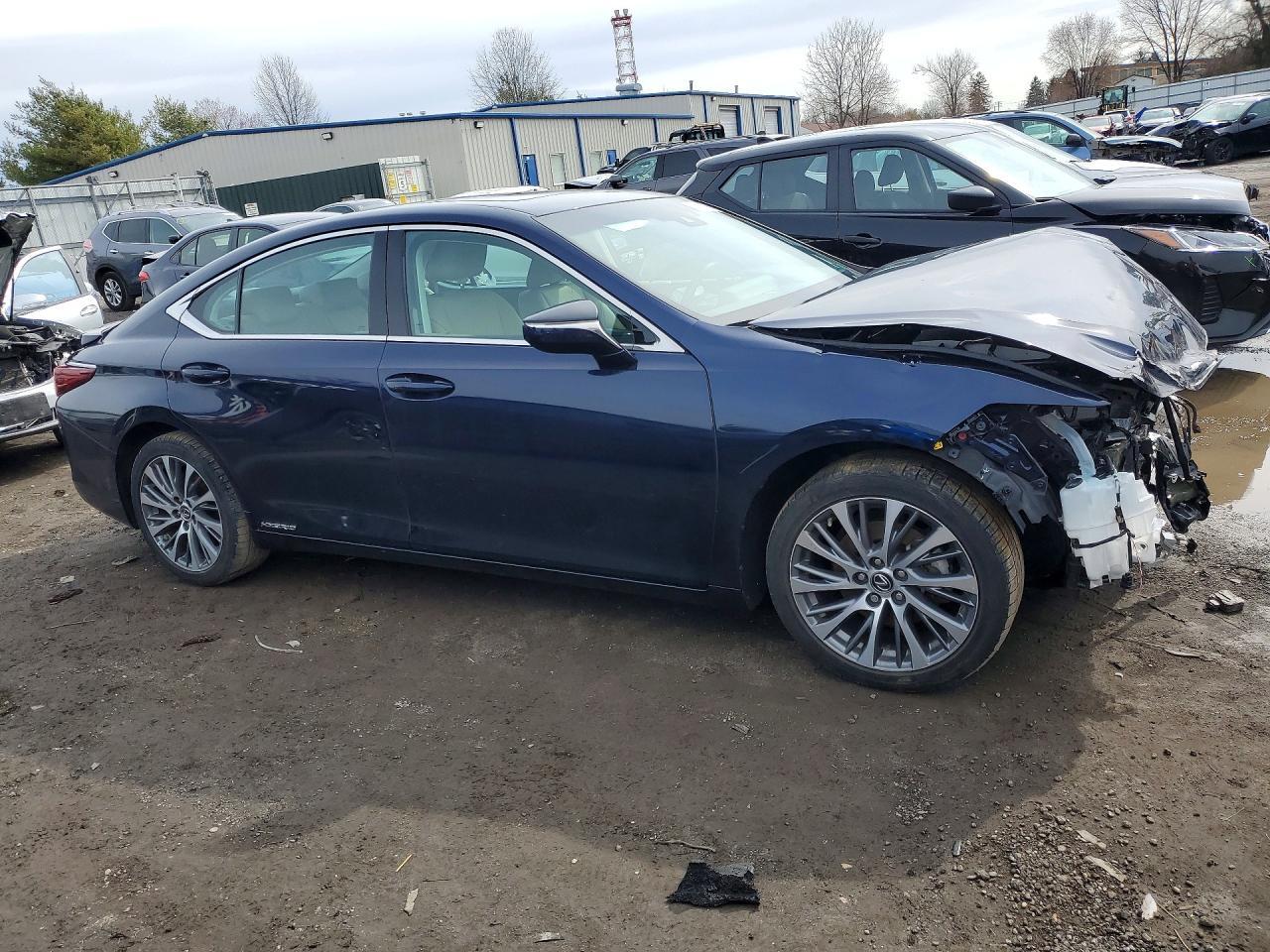 2021 Lexus Es 300h Base