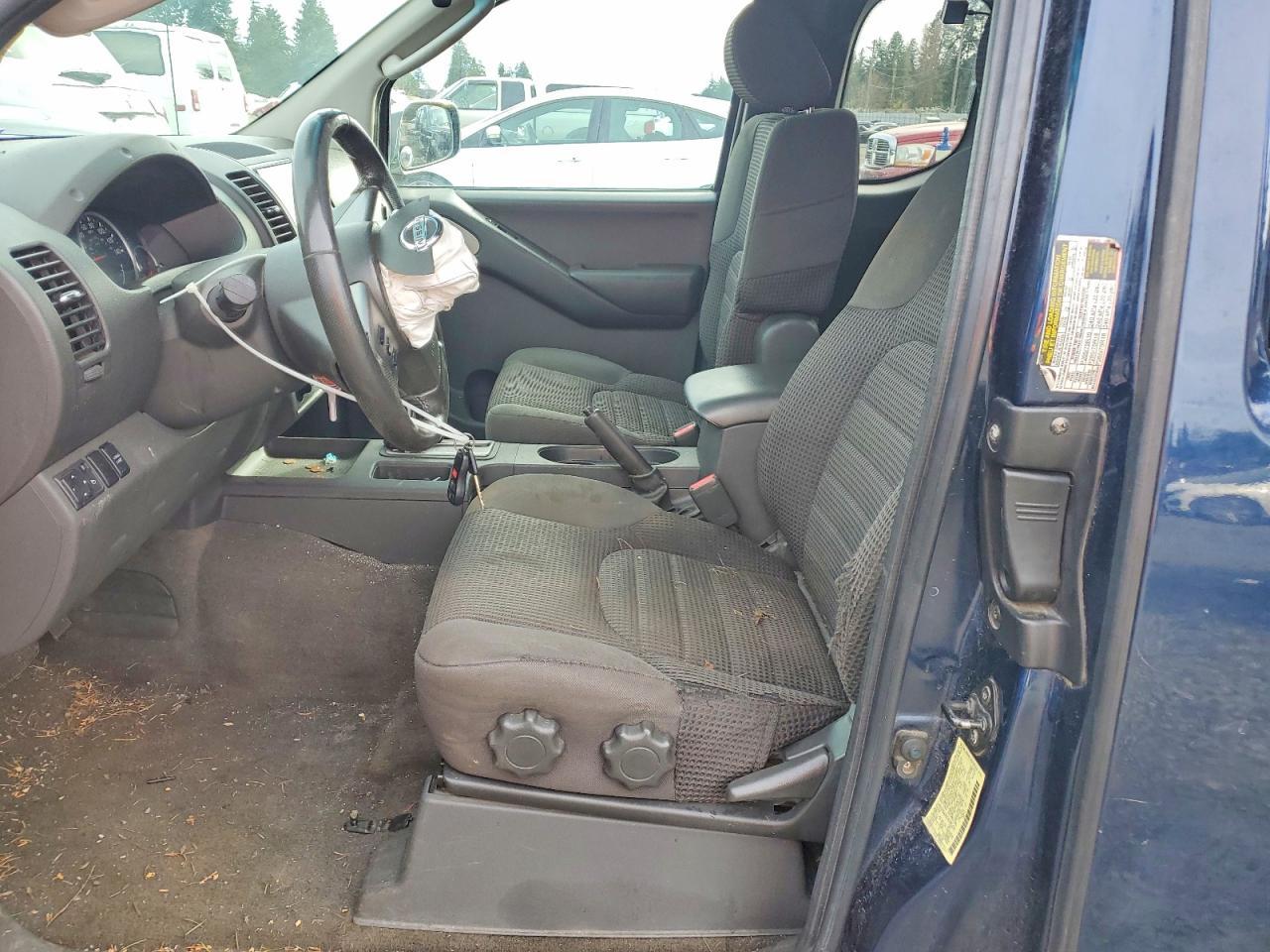 2006 Nissan Frontier SE