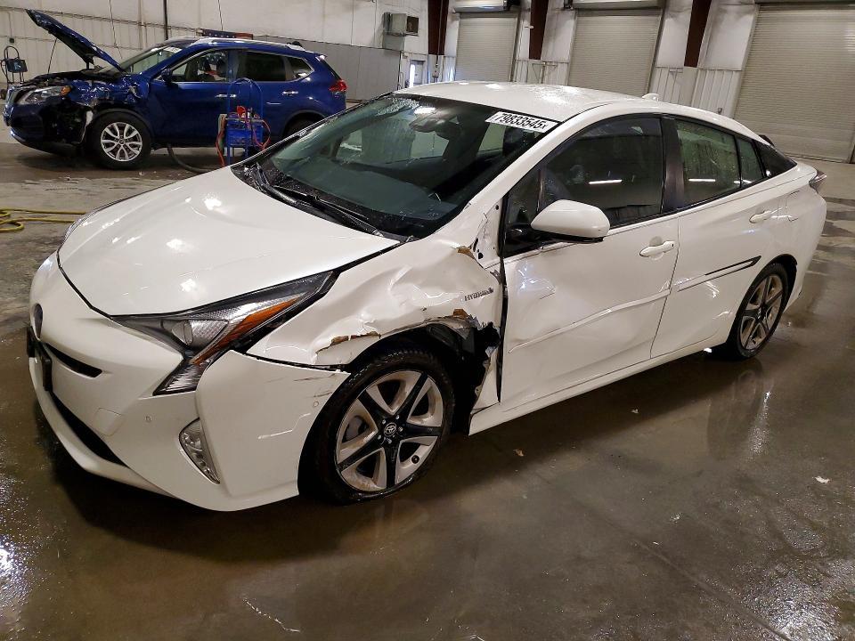 2016 Toyota Prius Four Touring