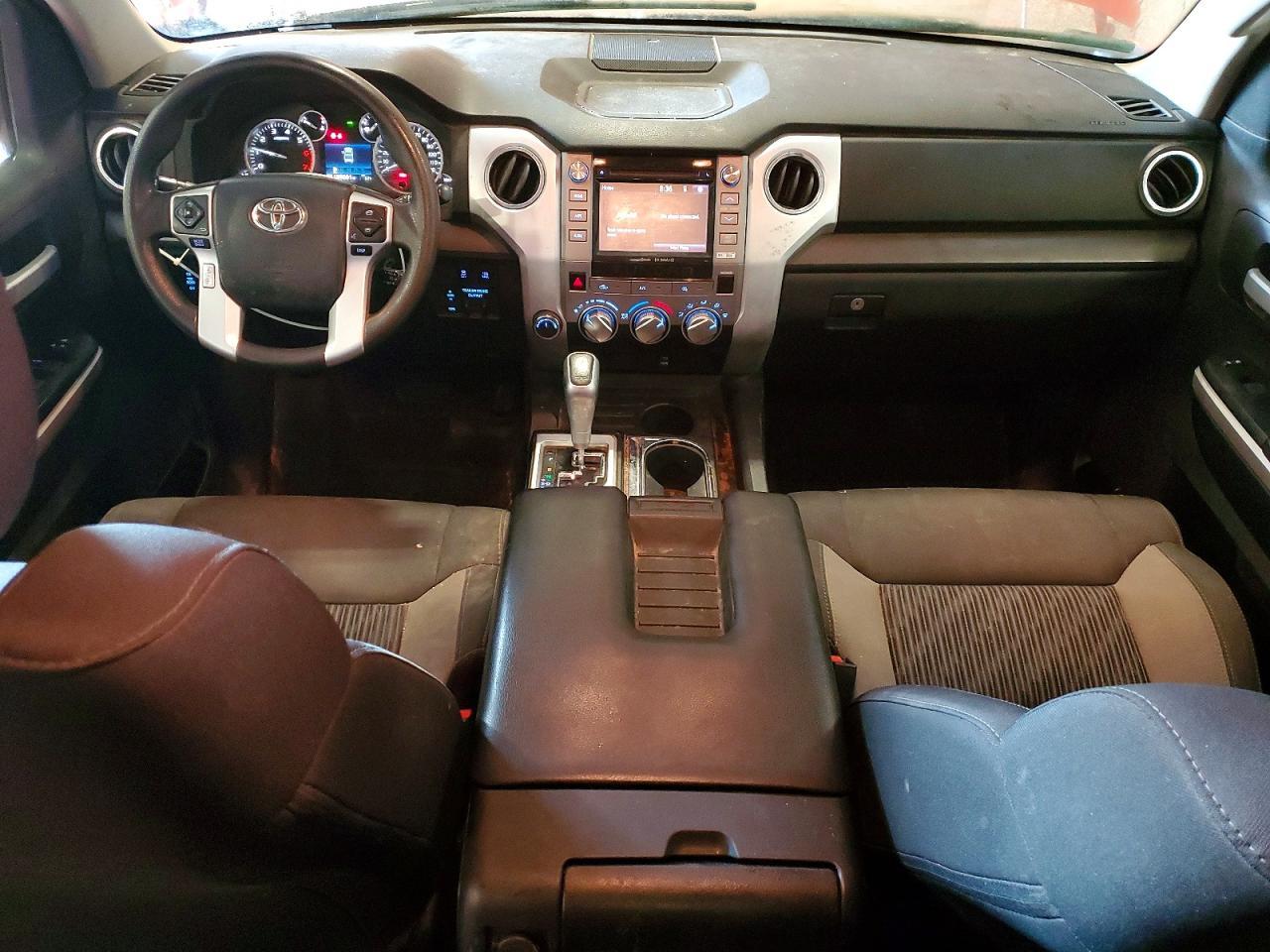 2017 Toyota Tundra SR5