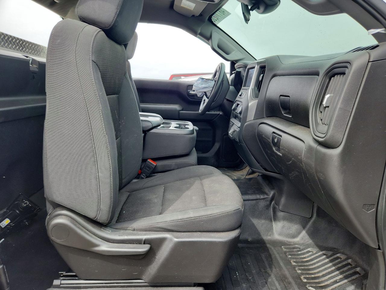 2024 Chevrolet Silverado C1500