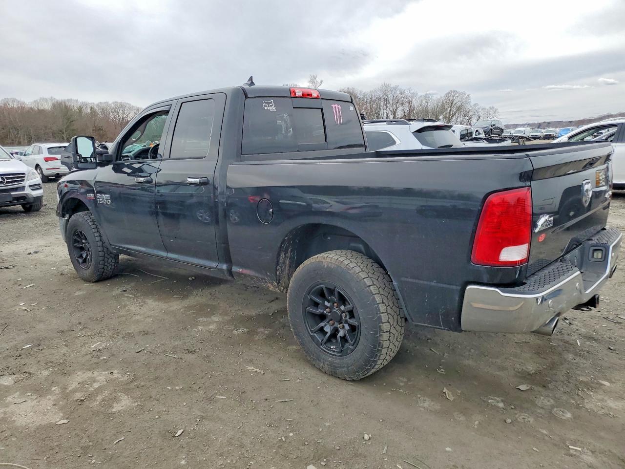 2016 Dodge RAM 1500 SLT