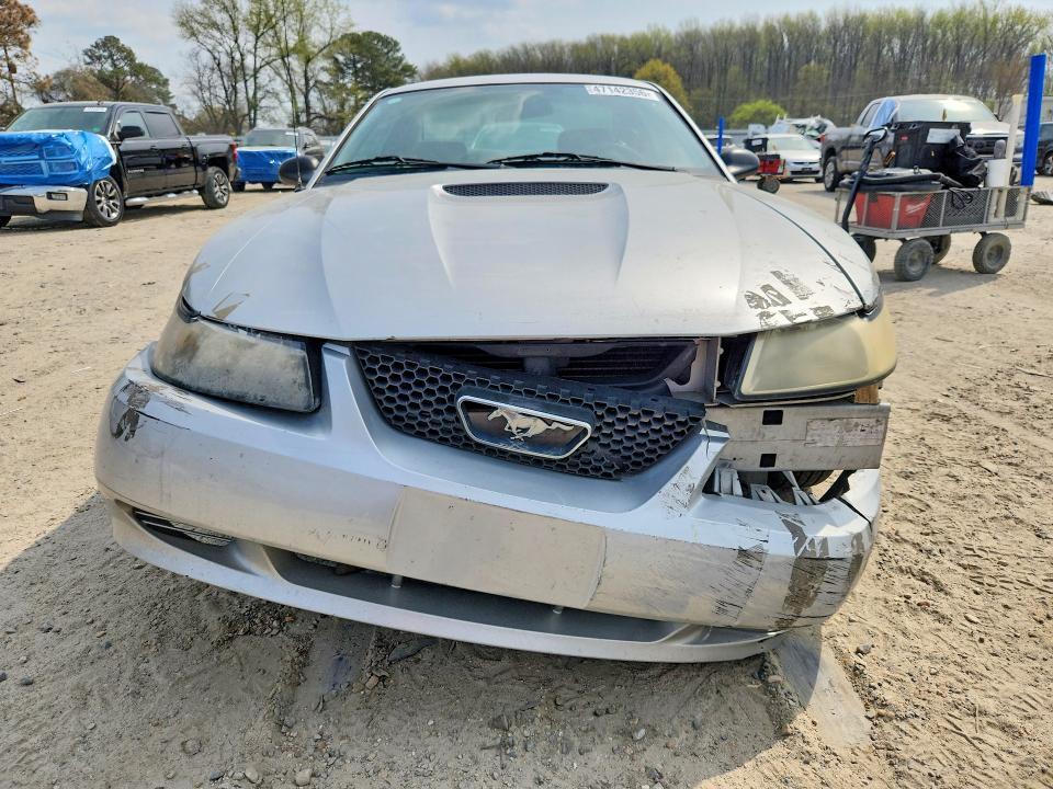 2001 Ford Mustang
