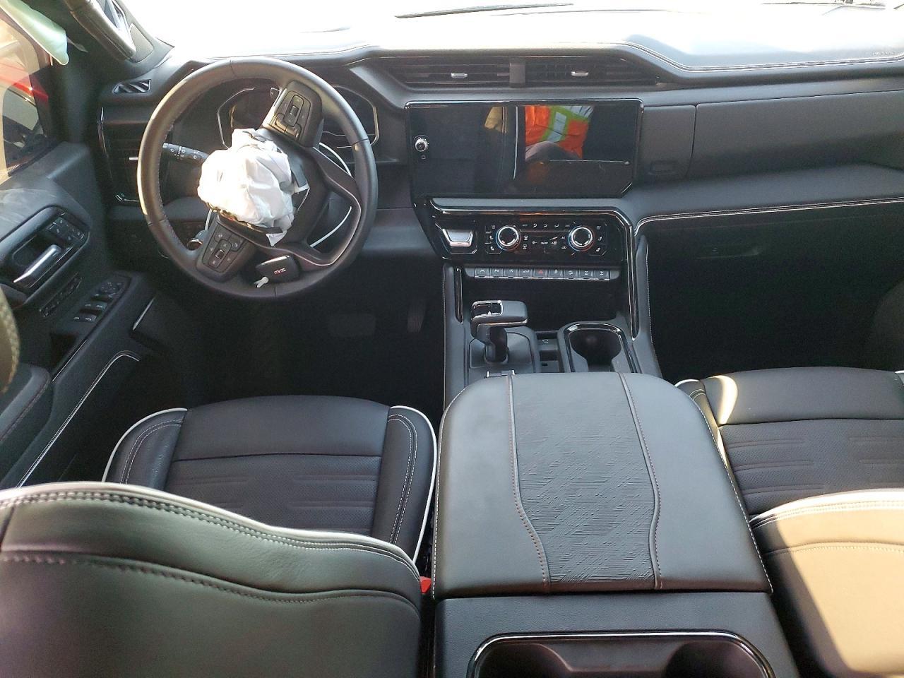 2025 GMC Sierra K1500 AT4X
