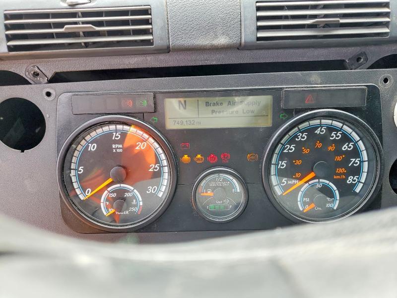 2018 Freightliner Cascadia 125