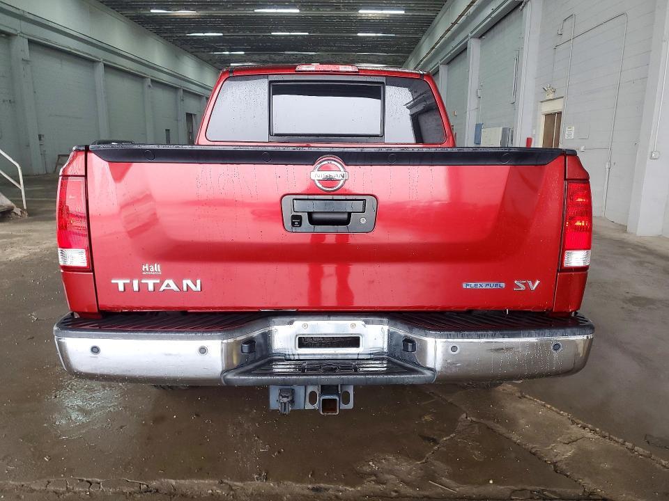 2014 Nissan Titan SV