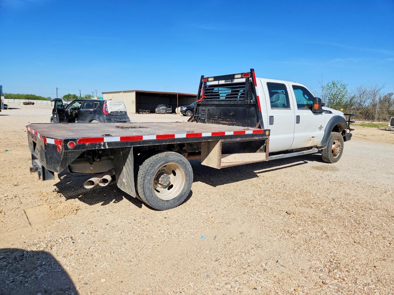 2015 Ford F450 Super Duty Flatbed Truck