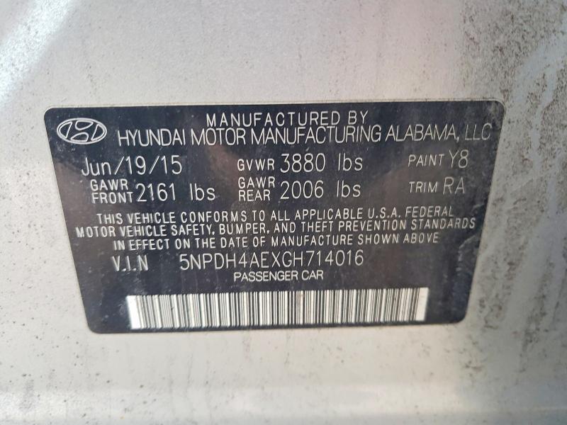 2016 Hyundai Elantra se