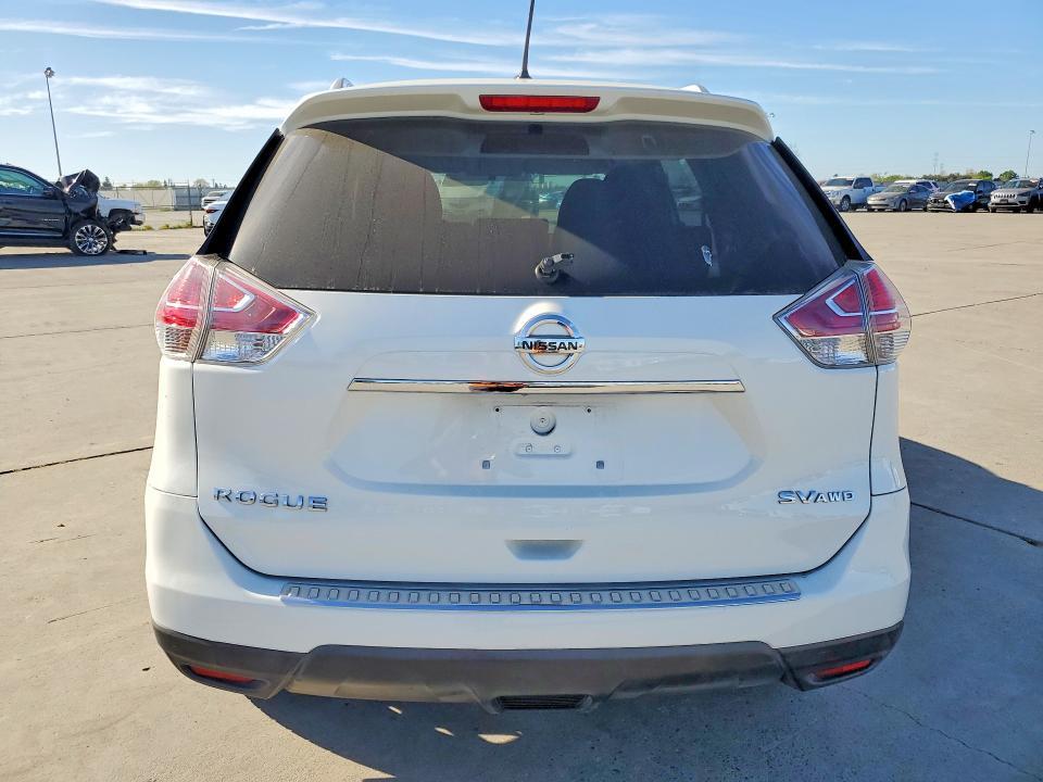 2016 Nissan Rogue sv