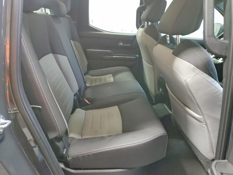 2025 Toyota Tacoma TRD OFF-ROAD HV