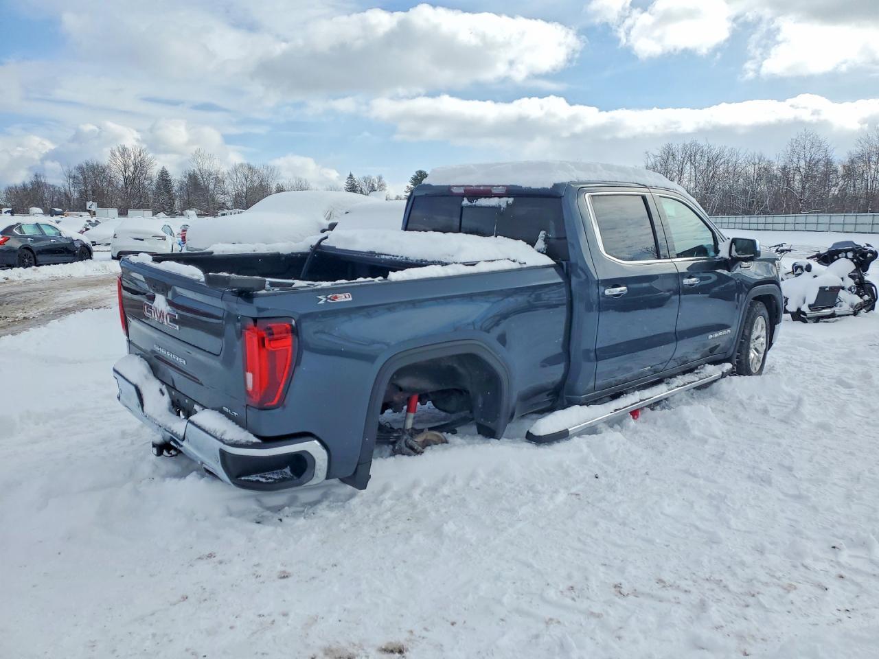 2020 GMC Sierra K1500 SLT