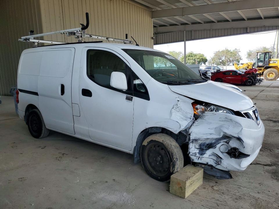 2017 Nissan NV200 SV