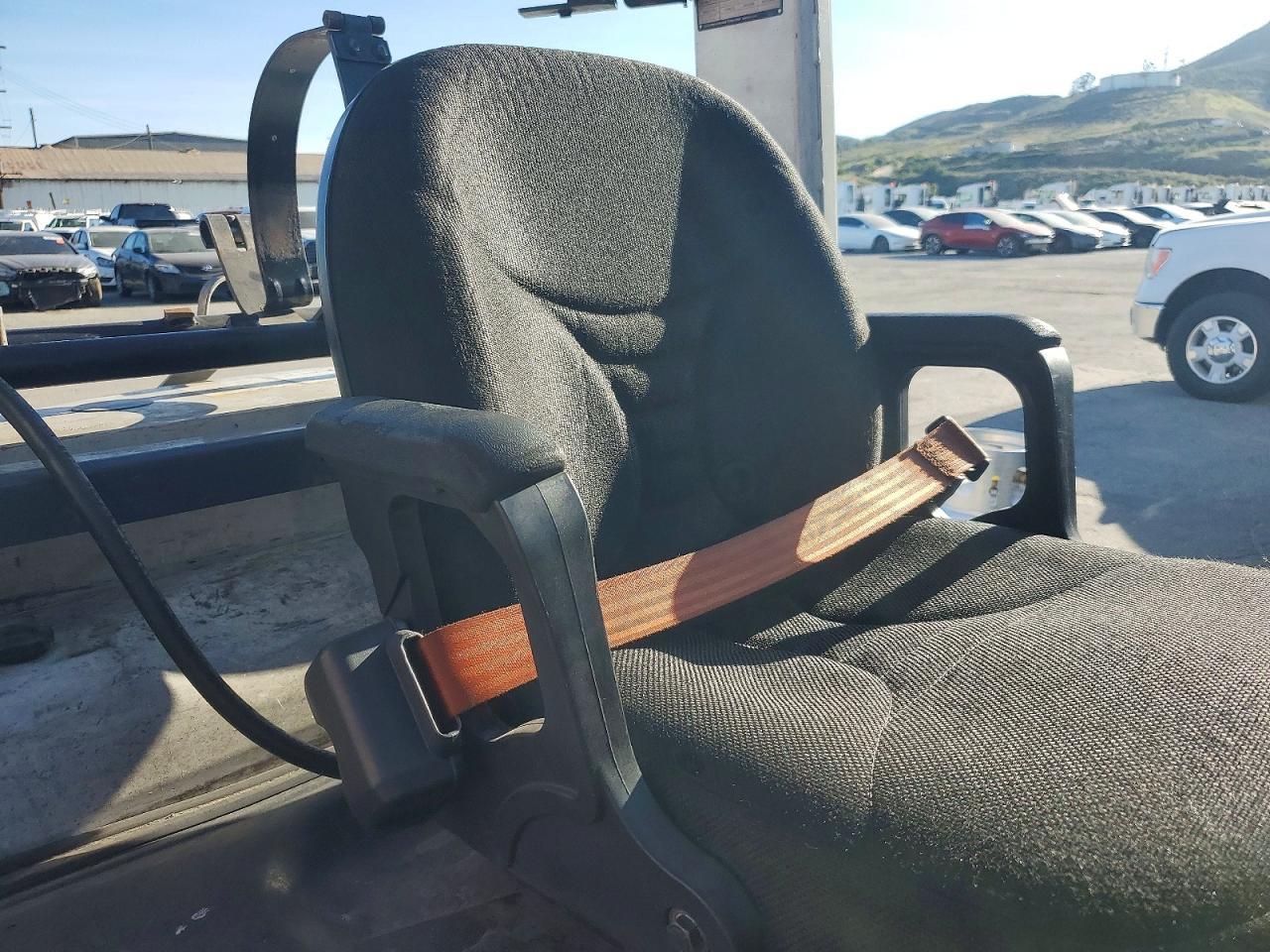 2015 Unicariers 2015 Nissan MCP1F2A20LV Forklift