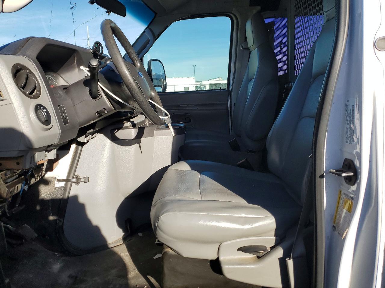 2011 Ford E350 Delivery Van