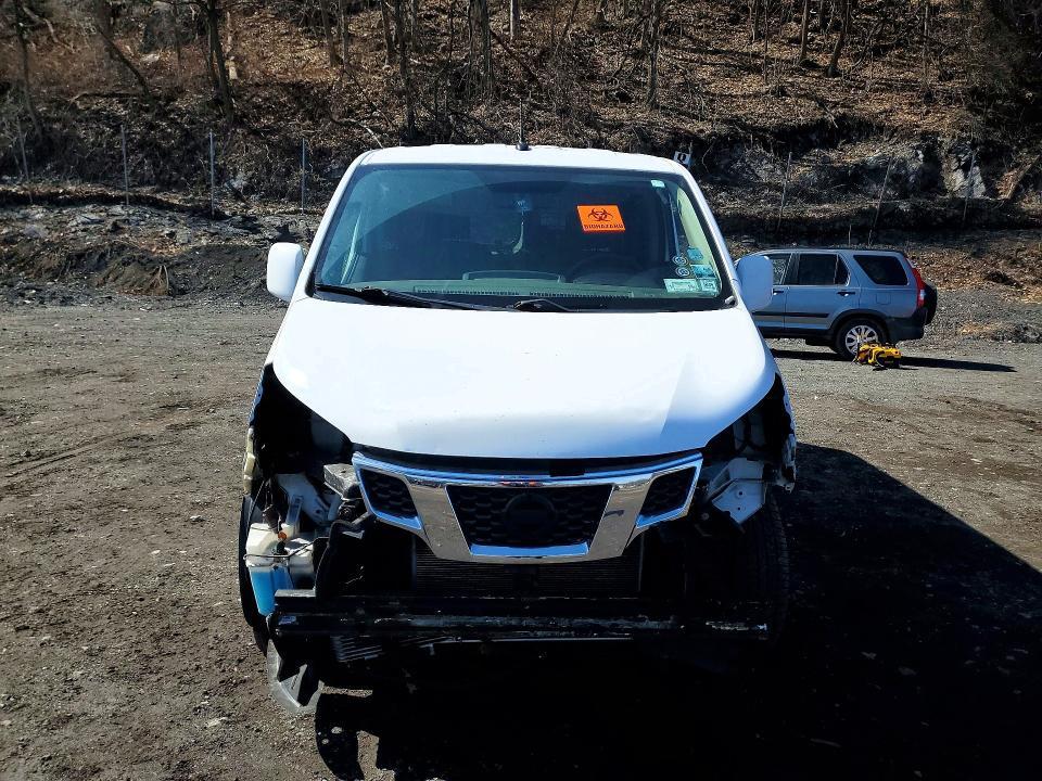 2017 Nissan NV200 SV