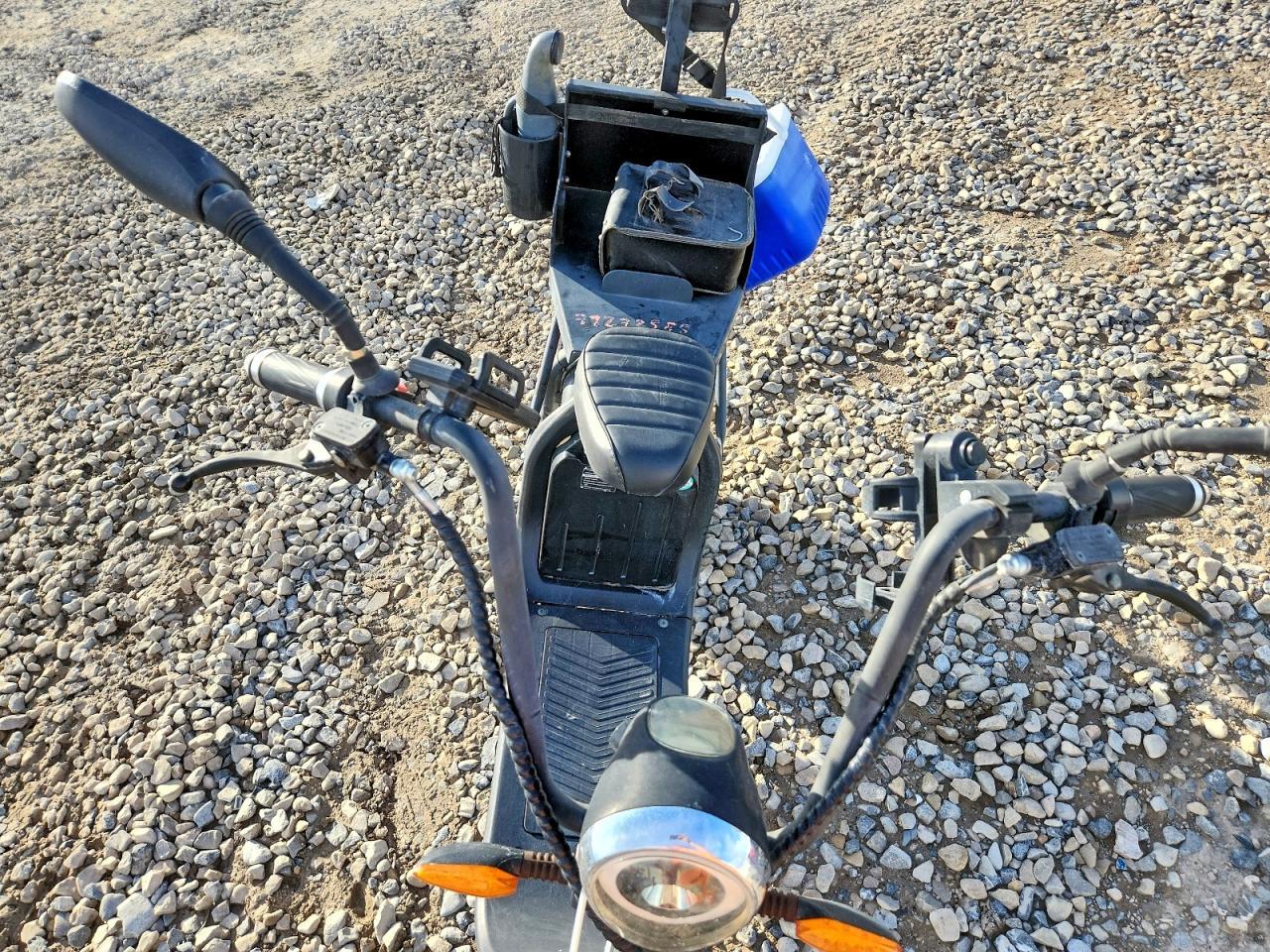 2016 Other Snow Mobiles Scooterlif