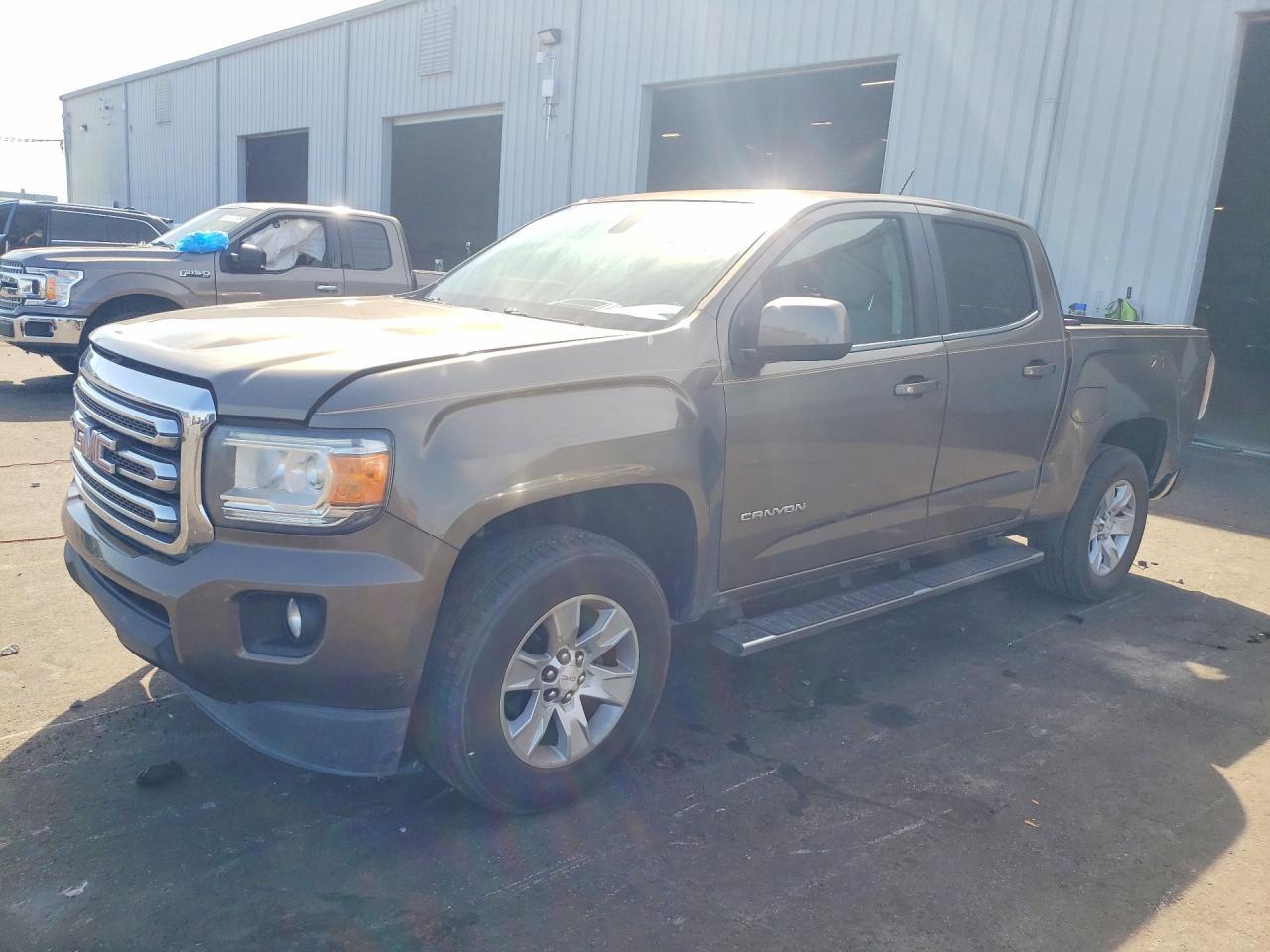 2016 GMC Canyon SLE