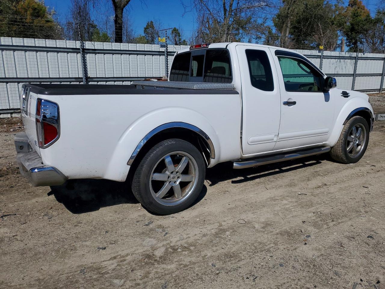 2008 Nissan Frontier SE V6