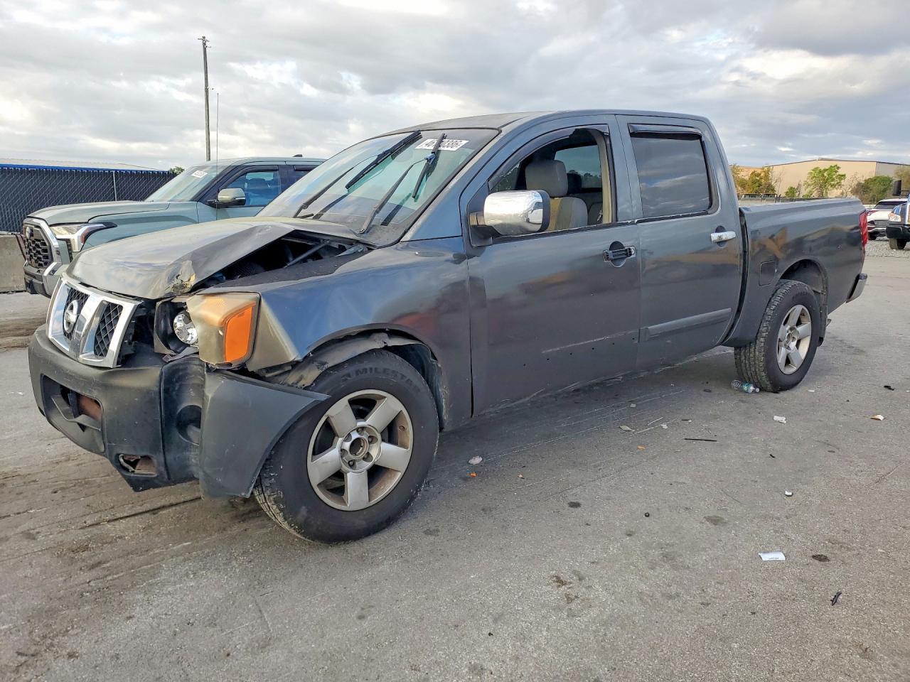2004 Nissan Titan XE