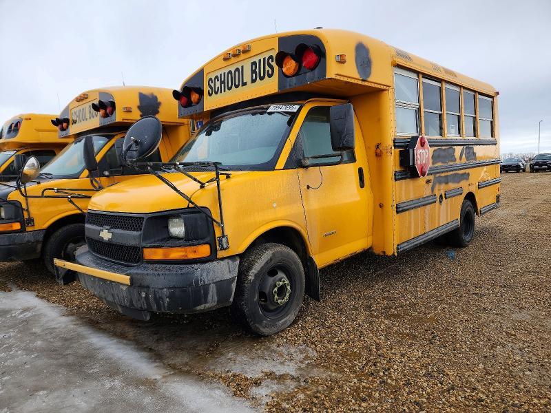 2010 Chevrolet 2010 Thomas Minotour G4500-school bus