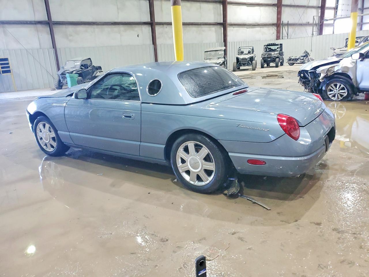 2005 Ford Thunderbird
