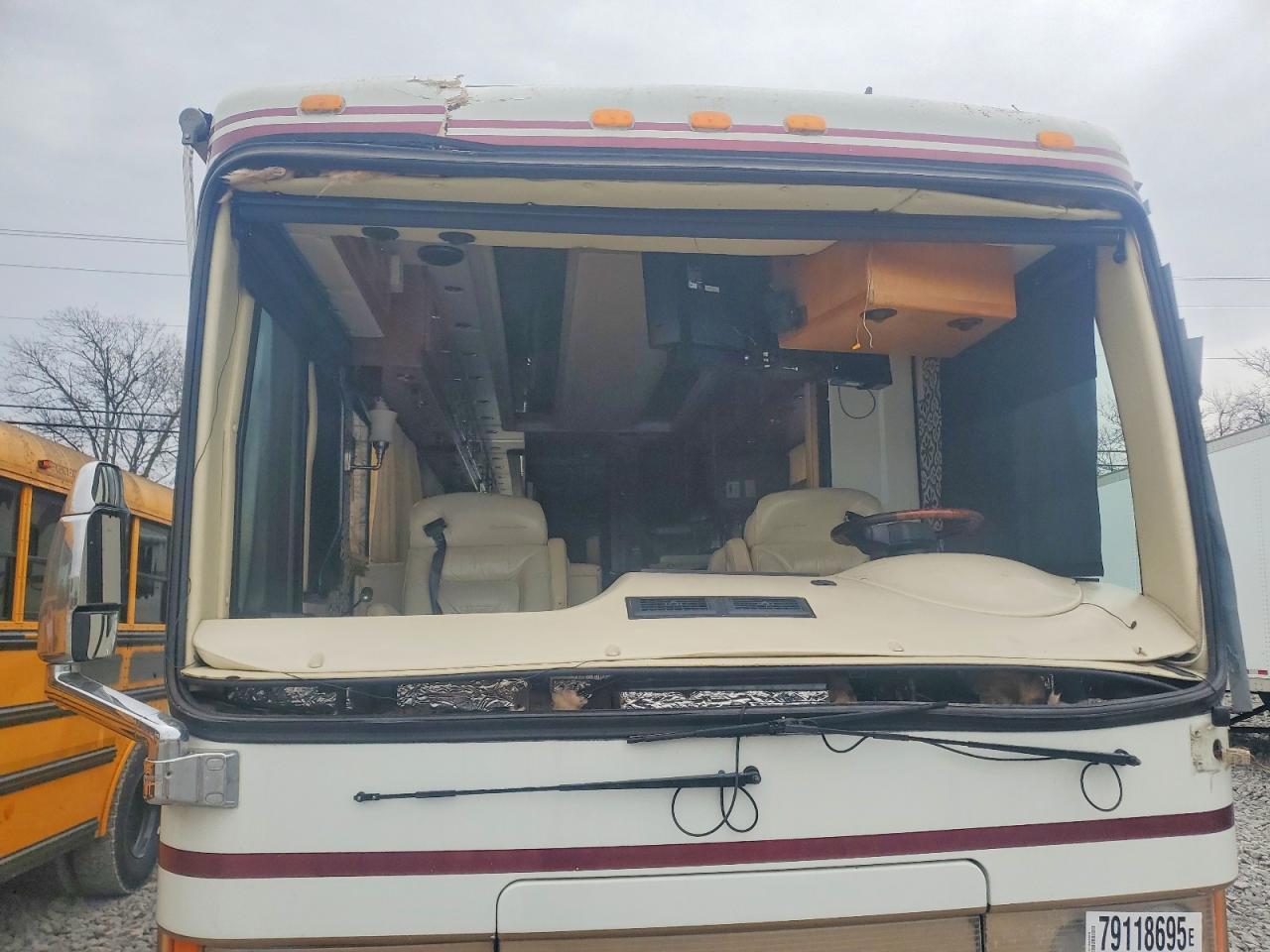 2000 Roadmaster Monaco RV