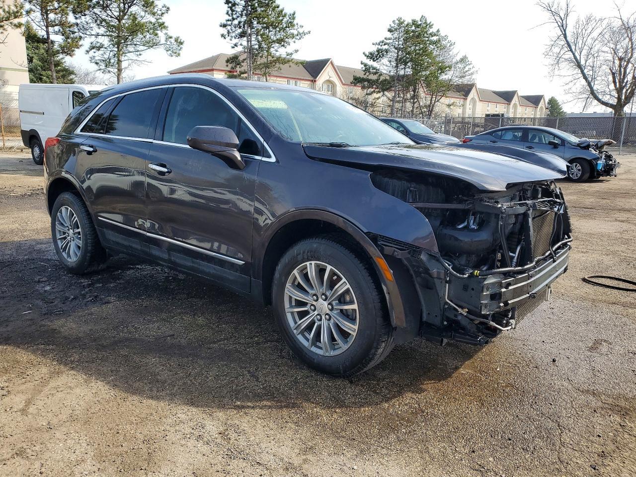 2017 Cadillac XT5 Luxury