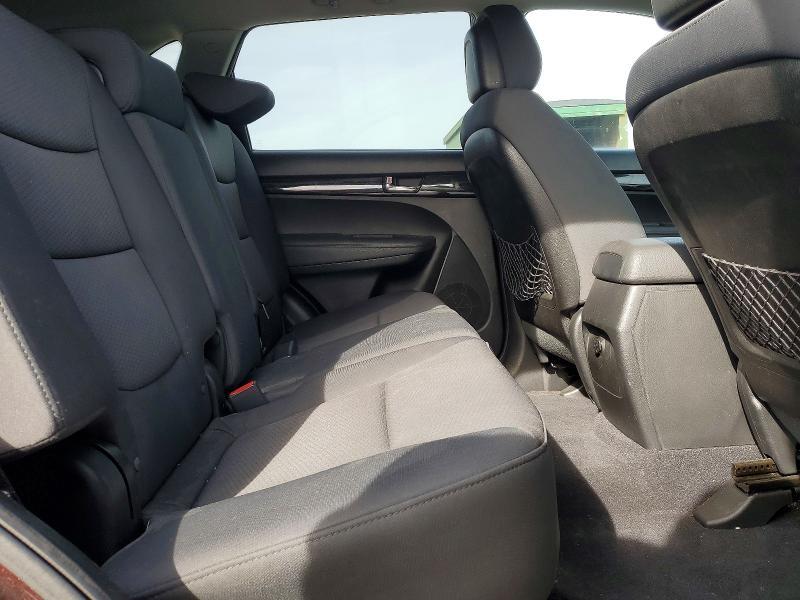2012 KIA Sorento lx