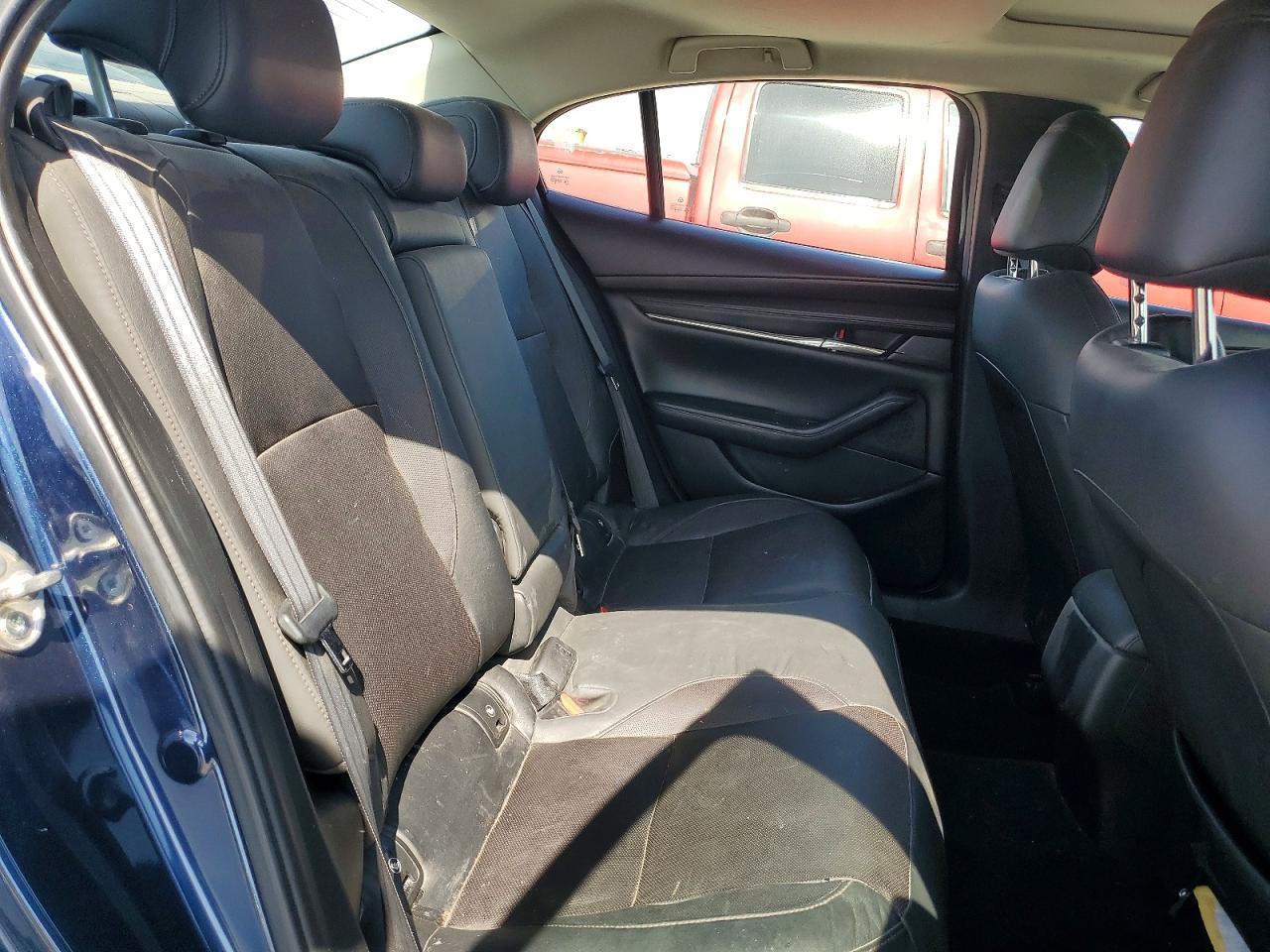 2019 Mazda 3 Premium