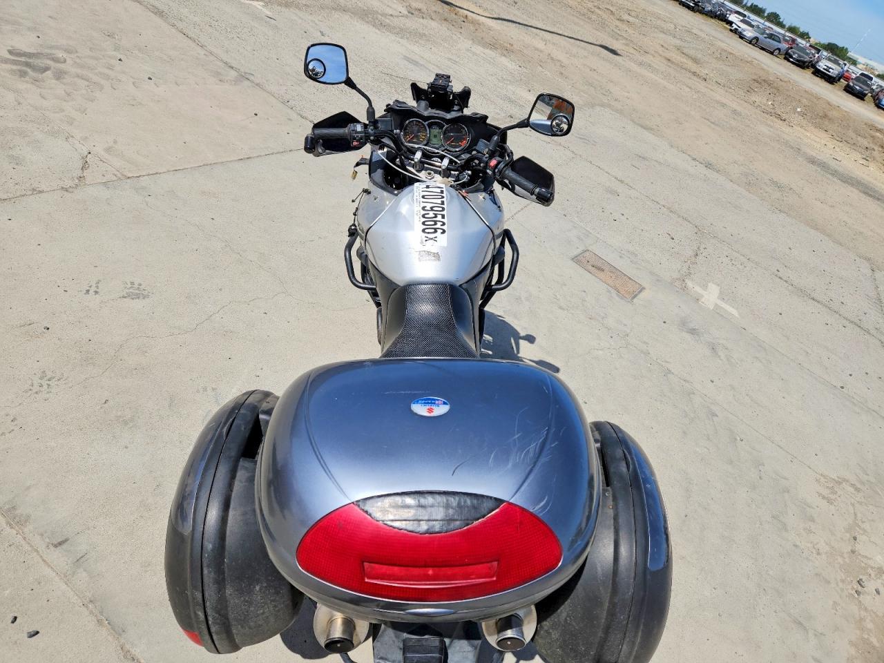 2004 Suzuki DL1000