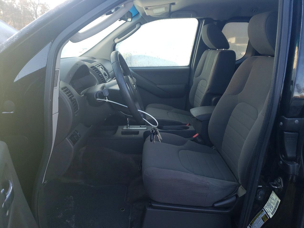 2011 Nissan Frontier S