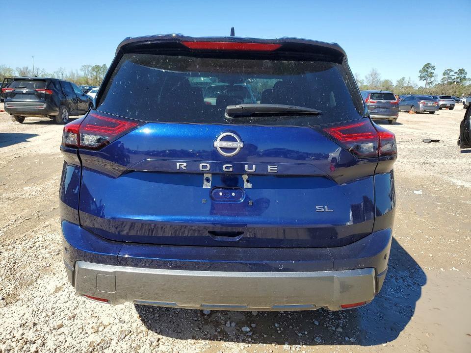 2026 Nissan Rogue sl