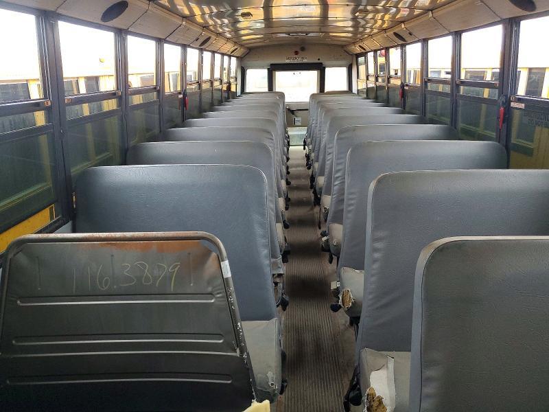2012 BUS 2012 Thomas Saf-t-liner C2-school bus