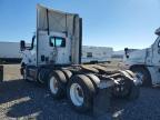 2016 Kenworth T680 Semi Truck