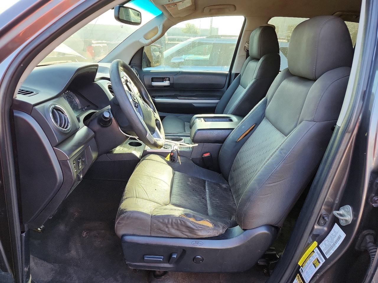 2014 Toyota Tundra SR5