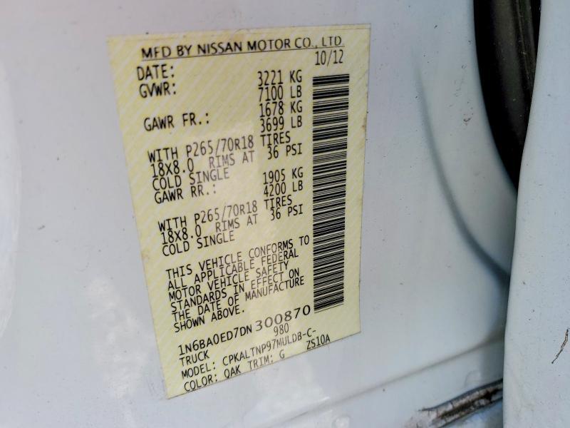 2013 Nissan Titan SV